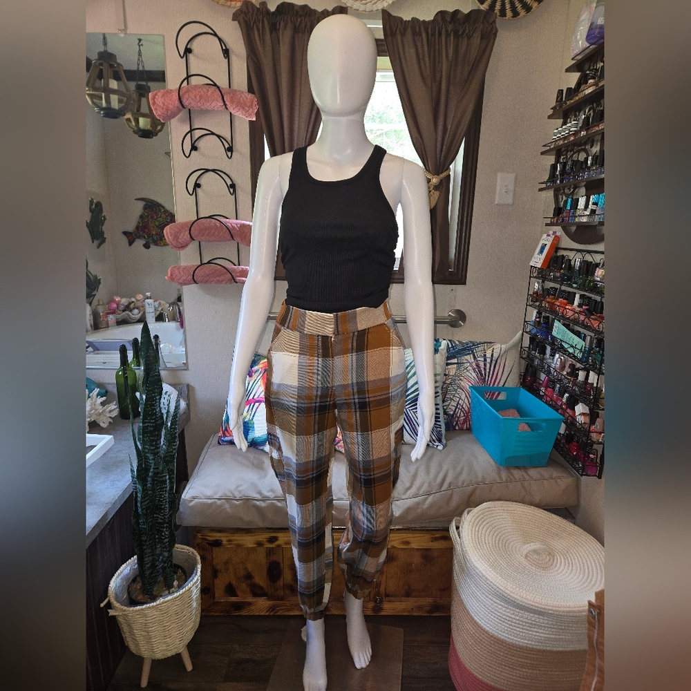 NWT Cargo Jogger Pants - Picture 1 of 7